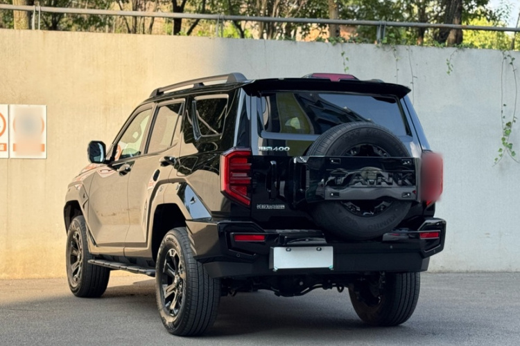 坦克400 2025款 2.0T 汽油版车身外观6004