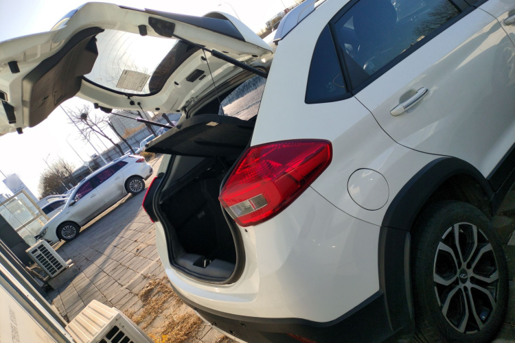 奇瑞新能源 瑞虎3xe 2018款 480 畅行版局部细节23