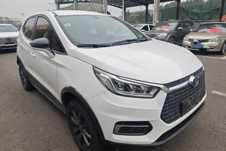 比亚迪 元新能源 2019款 EV535 智联领潮型车身外观3