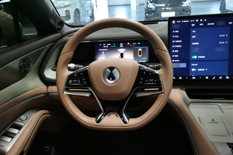 腾势N7 2023款 超长续航版中控内饰13