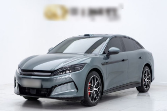 比亚迪 汉L 2025款 DM-p 四驱激光雷达旗舰型