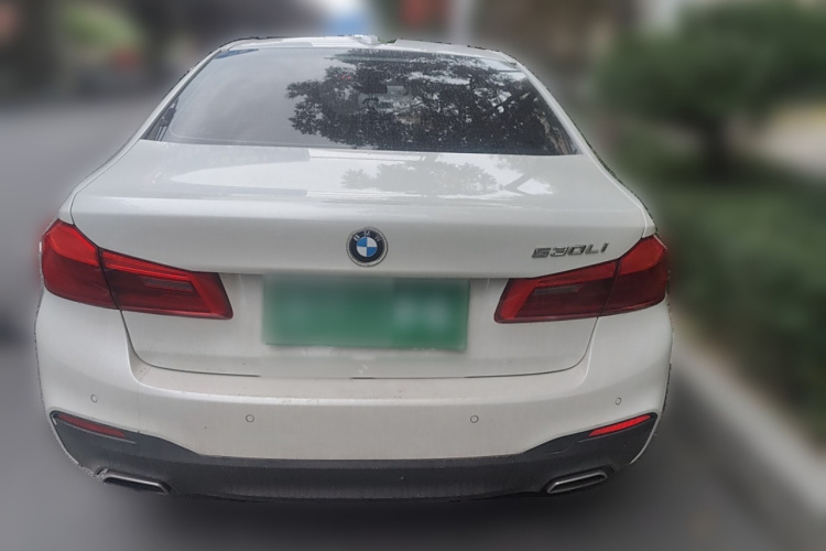 宝马5系 2020款 530Li 领先型 M运动套装车身外观6004