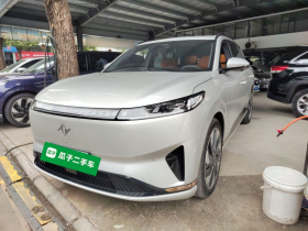 东风奕派 eπ008 2025款 210Ultra增程版 5座