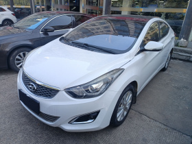 现代 朗动 2016款 1.6L 自动尊贵型