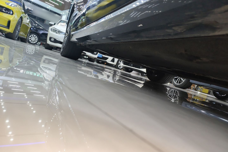 大众 辉昂 2021款 380TSI 豪华版局部细节9001