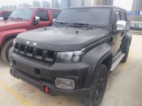 北京越野 北京BJ40 2024款 2.0D 刀锋英雄荣耀版