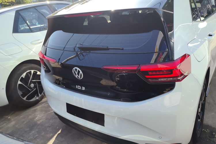 大众ID.3 2025款 聪明款 极智版车身外观6