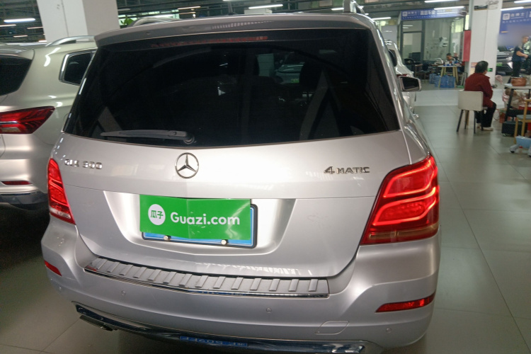 奔驰GLK级 2015款 GLK 300 4MATIC 时尚型 极致版车身外观6004