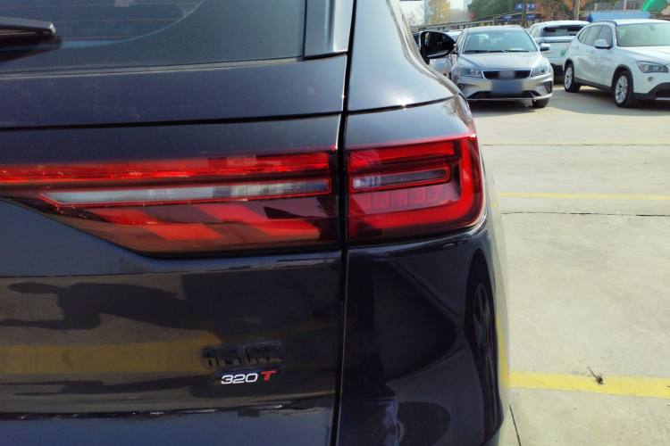 东风风神 皓极 2024款 马赫动力 1.5T 尊贵型车身外观6001