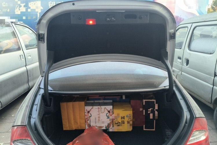 奔驰CLS 2009款 CLS 300中控内饰23