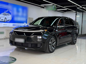 理想汽车 理想L8 2023款 Pro