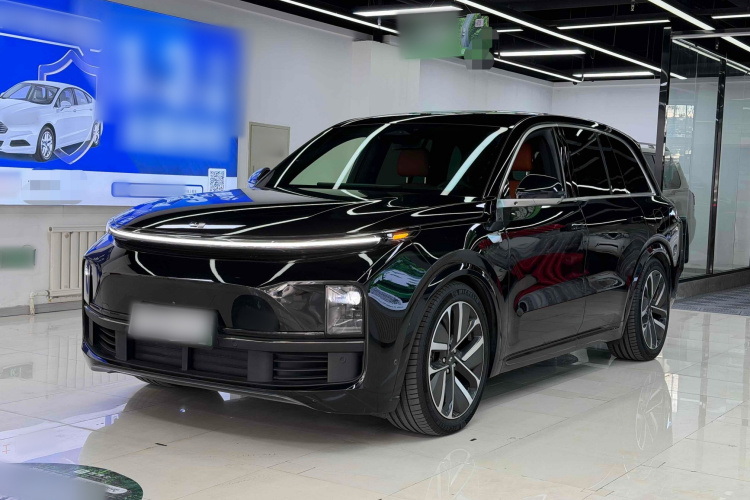 理想汽车 理想L8 2023款 Pro车身外观1