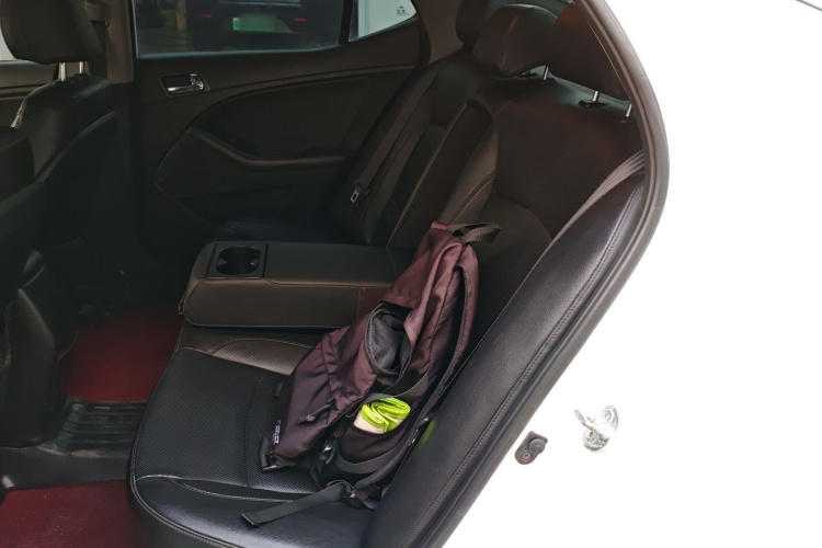 起亚K5 2014款 2.0L 自动LUXURY中控内饰21