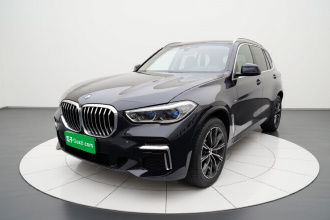宝马X5 2022款 xDrive 30Li 尊享型M运动套装
