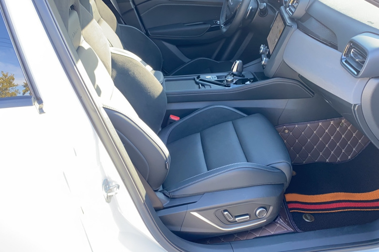 领克03 2022款 2.0TD DCT劲Pro局部细节41