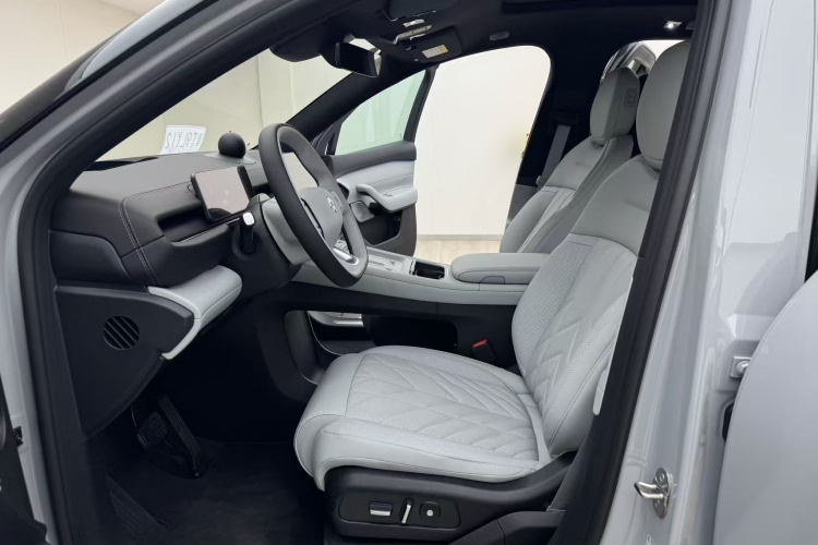 蔚来ES6 2025款 100kWh中控内饰19