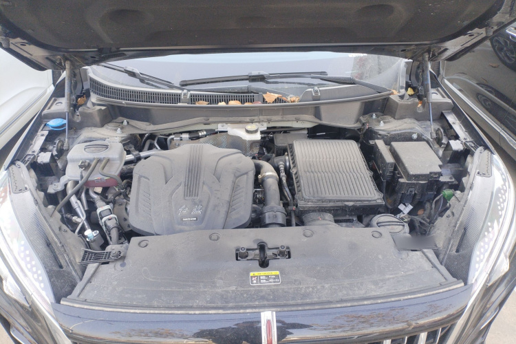 红旗HS3 PHEV 2024款 PHEV 115km 劲为版机舱底盘24