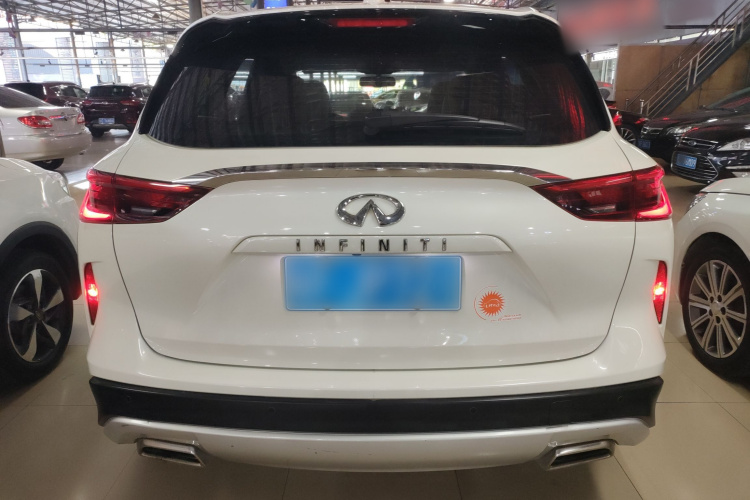 英菲尼迪QX50 2020款 2.0T 两驱时尚版车身外观6004