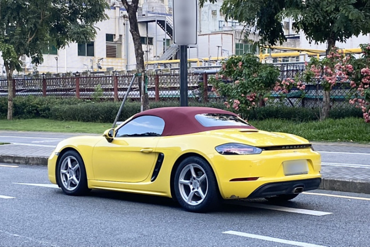 保时捷718 2022款 Boxster 2.0T车身外观6005