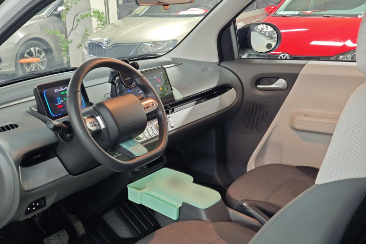 长安启源 长安Lumin 2023款 205km 香沁款中控内饰7001