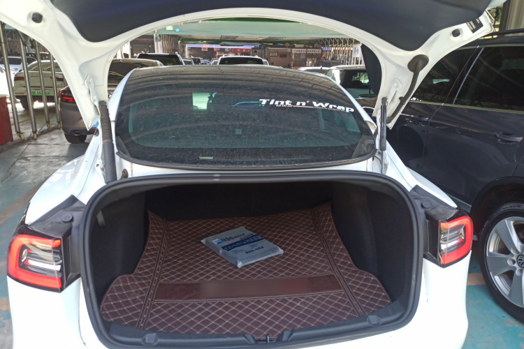 特斯拉 Model 3 2022款 后轮驱动版局部细节23