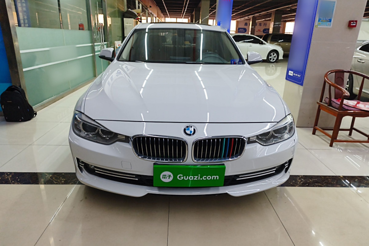 宝马3系 2015款 320Li 超悦版豪华设计套装车身外观6001
