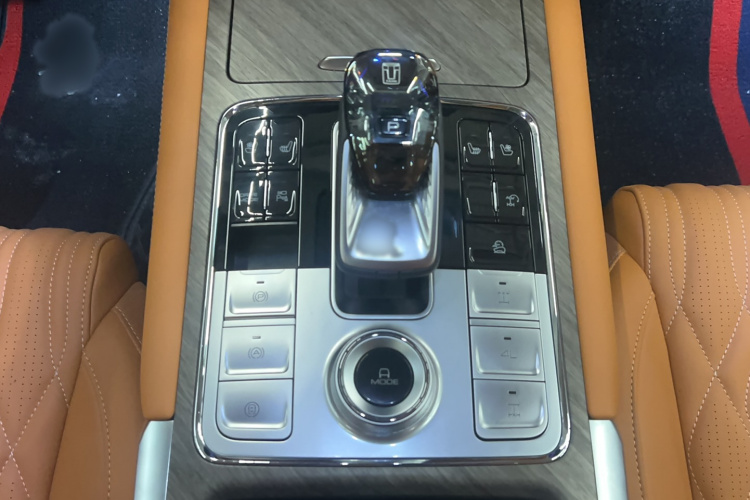 坦克500新能源 2025款 Hi4-Z中控内饰7008