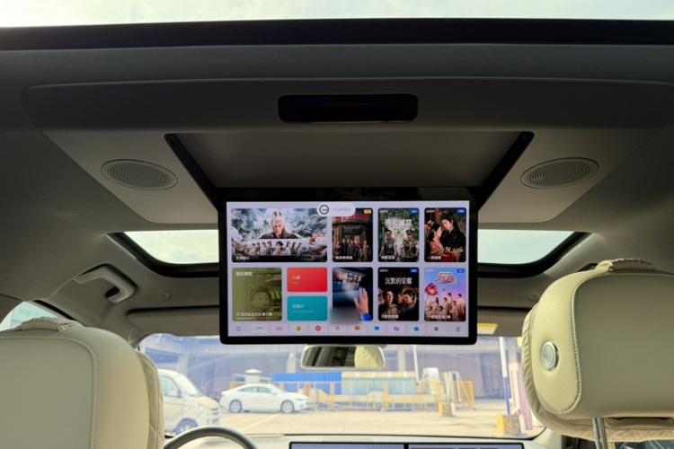 理想汽车 理想L7 2023款 Max中控内饰7013