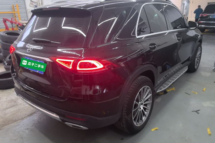 奔驰GLE 2020款 GLE 350 4MATIC 动感型车身外观6005