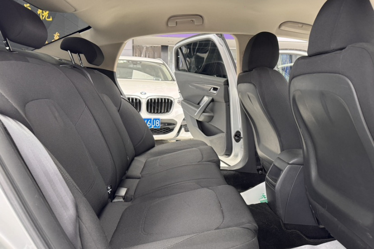 DS 5LS 2014款 1.8L 自动舒适版VTi140中控内饰7013