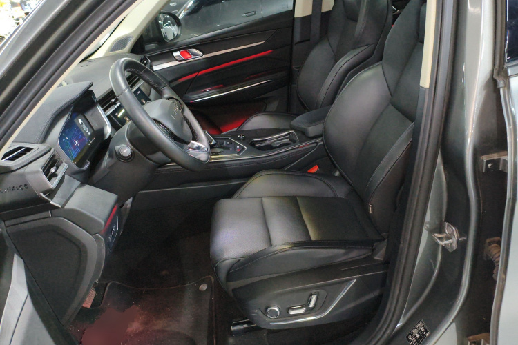 领克01 2021款 2.0TD 两驱型Pro中控内饰19