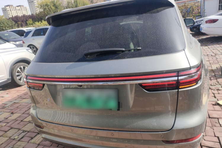 理想汽车 理想ONE 2020款 增程6座版车身外观6