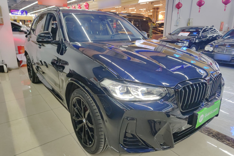 宝马X3 2023款 改款 xDrive30i 领先型 M曜夜套装车身外观3