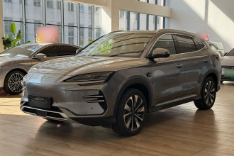 比亚迪 宋PLUS新能源 2025款 EV 智驾版 605km 旗舰型