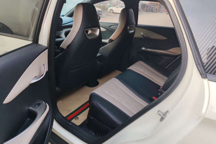 比亚迪 海豚 2023款 420km 时尚版中控内饰21