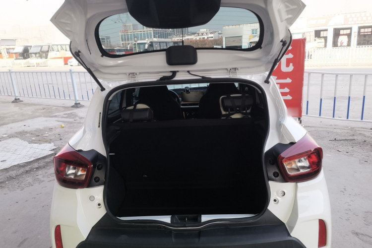 东风纳米EX1 2022款 改款 PRO 悦骋型机舱底盘23