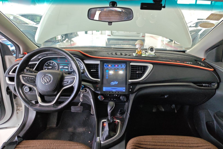 别克 英朗 2018款 18T 自动精英型中控内饰12