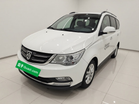 宝骏730 2016款 1.5L 手动舒适型 7座 国V