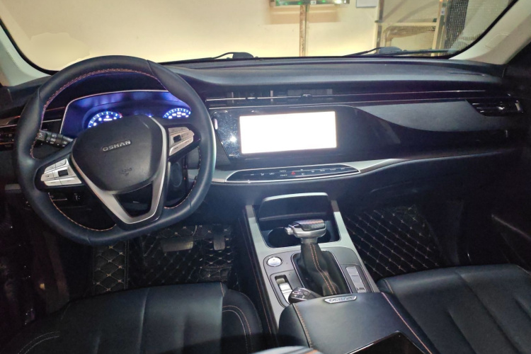 长安欧尚X7 2020款 1.5T 自动尊享型中控内饰12