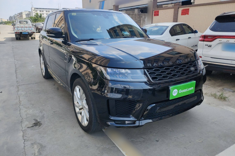 路虎 揽胜运动版 2020款 3.0 L6 HSE DYNAMIC车身外观6002