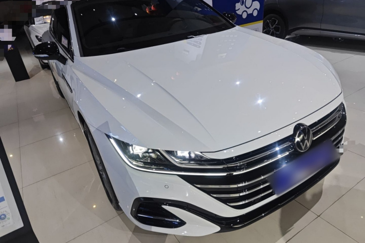 一汽-大众CC 2025款 380TSI 夺目 众享款车身外观3