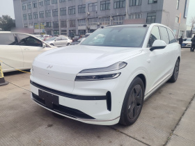 乐道L90 2025款 Max 六座版