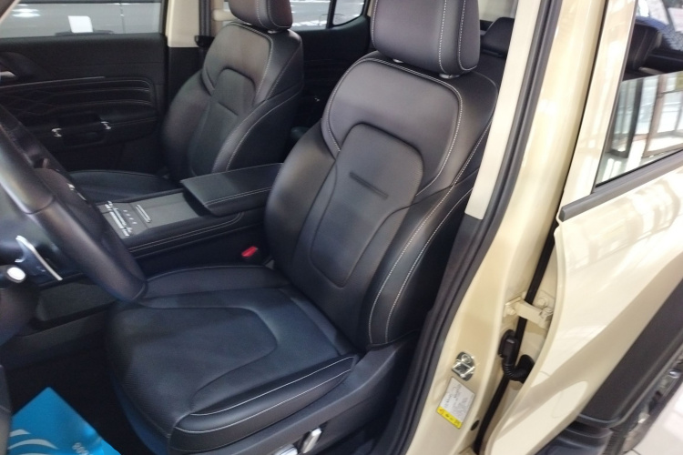 坦克300新能源 2025款 Hi4-T中控内饰19