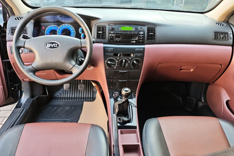 比亚迪F3 2018款 1.5L 手动经典型中控内饰12