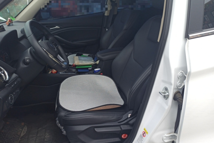 比亚迪 宋 2020款 经典版 1.5T 自动精英型局部细节19