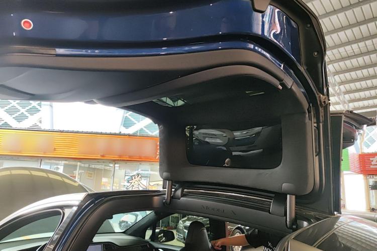 特斯拉 2017款 Model X 100D 长续航版中控内饰7008