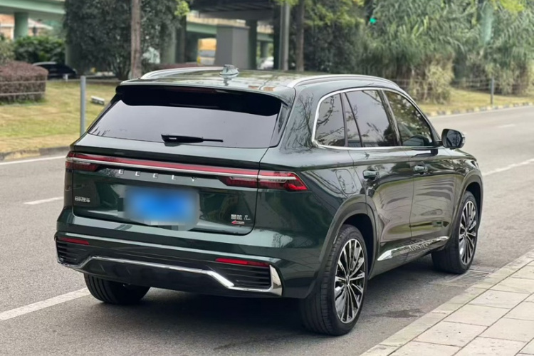 吉利汽车 星越L 2025款 东方曜 2.0TD 自动四驱望月版车身外观6008