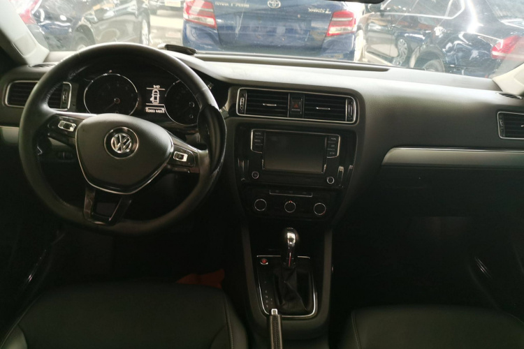 大众 速腾 2018款 280TSI DSG舒适型中控内饰7003