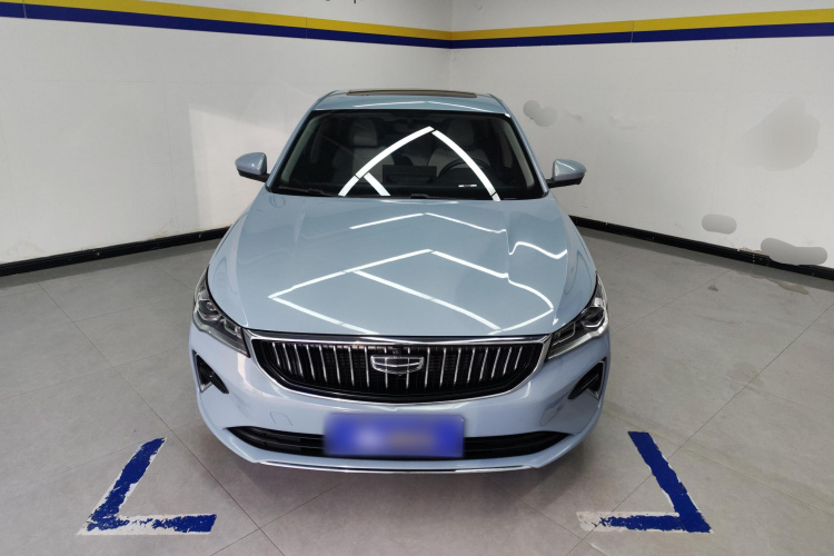 吉利汽车 帝豪 2023款 第4代冠军版 1.5L CVT旗舰型车身外观2