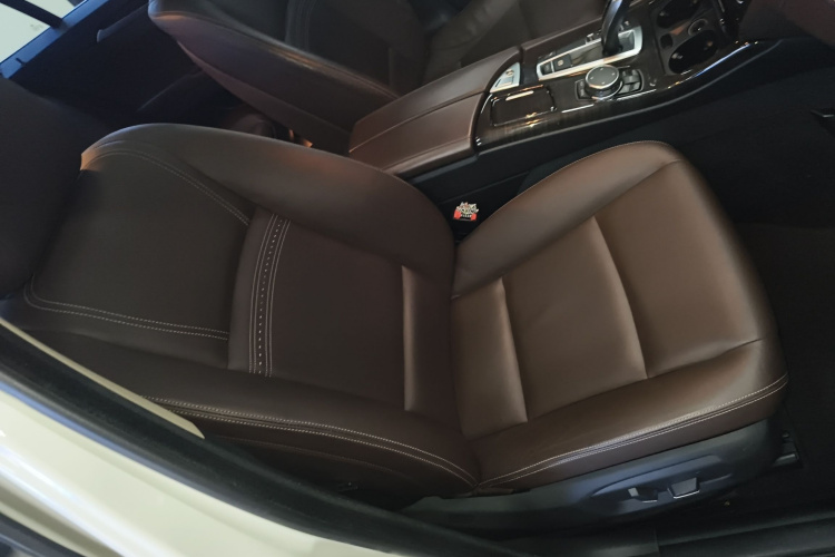 宝马5系 2017款 525Li 豪华设计套装局部细节41